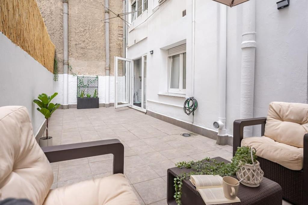 El Patio De Schulz Apartment Gijon Luaran gambar